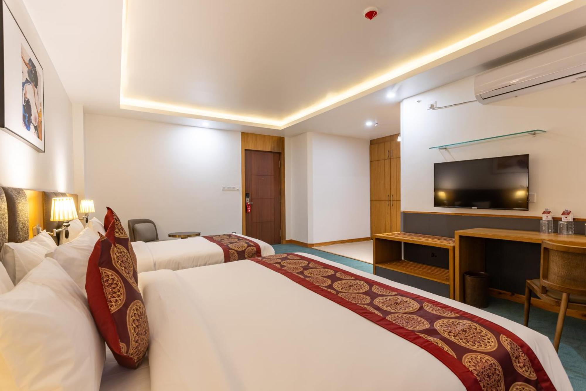Mandala Norling Lords Prime Kathmandu Hotel Buitenkant foto