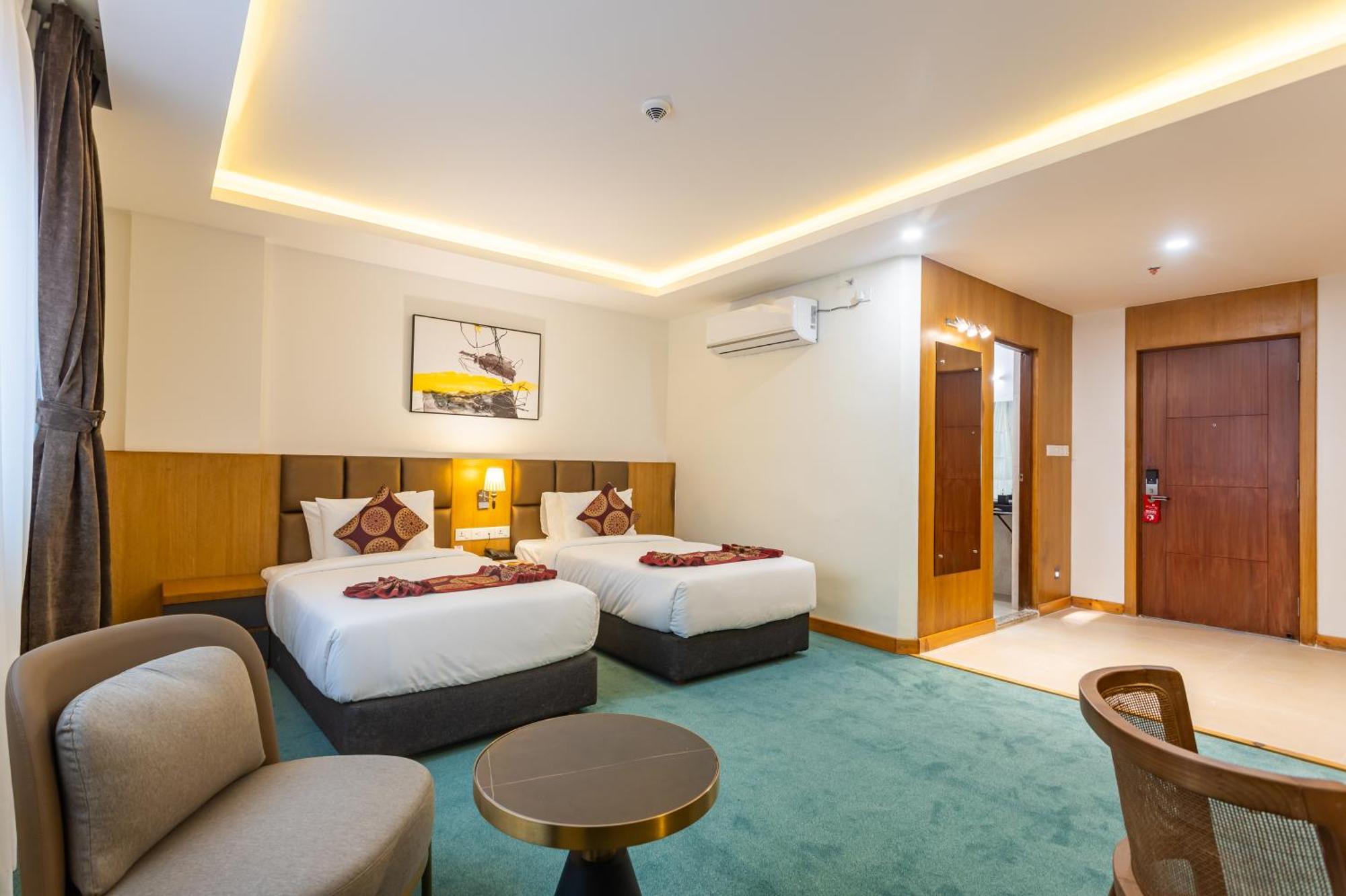 Mandala Norling Lords Prime Kathmandu Hotel Buitenkant foto